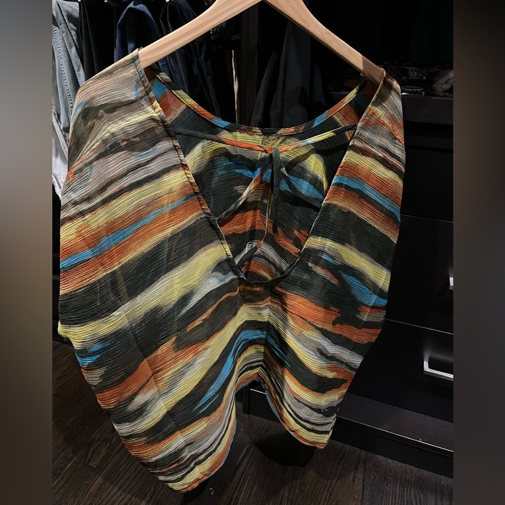 Jessica Simpson top